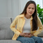 cara mengatasi sakit perut
